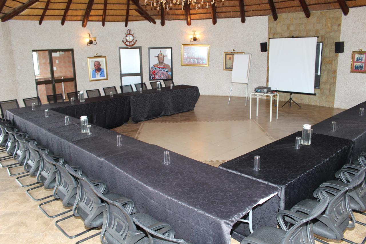 Nyanya Resort Ulundi Exteriör bild