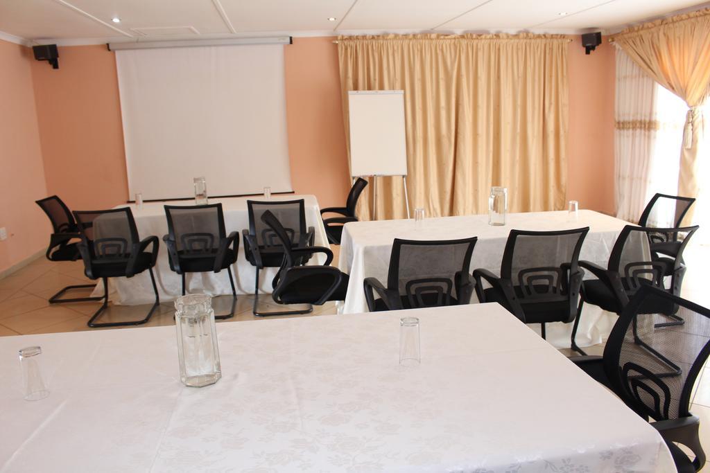 Nyanya Resort Ulundi Exteriör bild